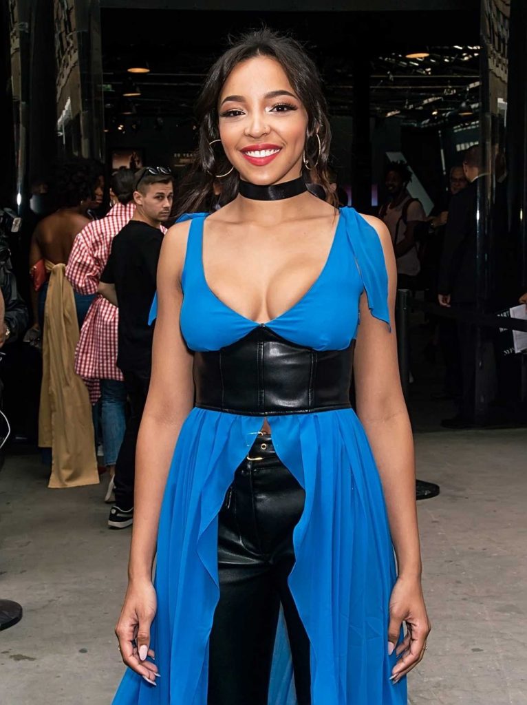 Tinashe Leaves the Jeremy Scott Show in New York City-2