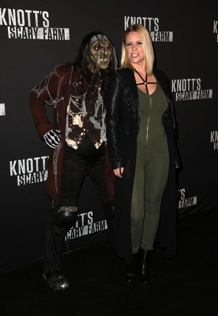 Carrie Keagan at the Knott's Scary Farm Opening Night in Buena Park-5