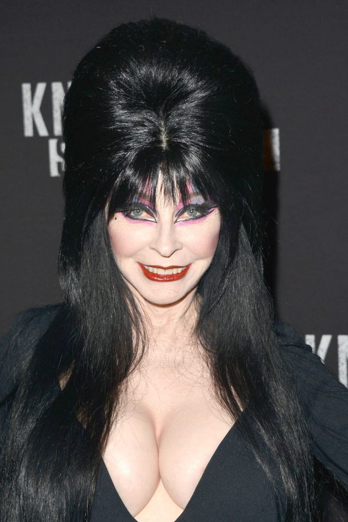 Elvira at the Knott's Scary Farm Opening Night in Buena Park-5