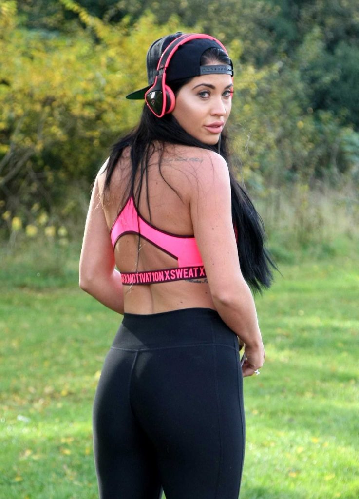 Jacqui Ryland Works Out in a Park in Birmingham-4