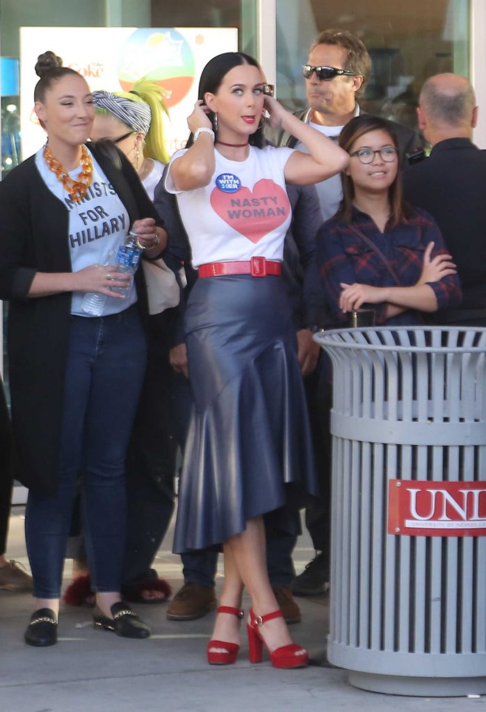 Katy Perry at Hillary Clinton Rally in Las Vegas-2