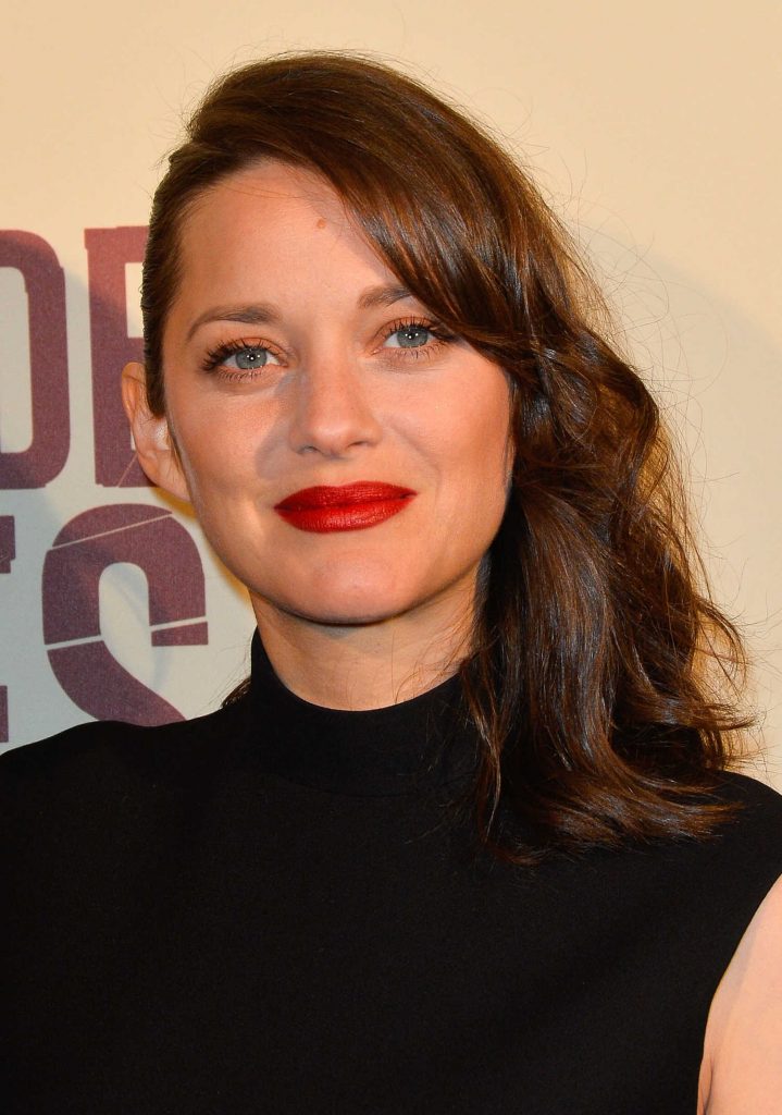 Marion Cotillard at the Mal De Pierres Paris Premiere-5