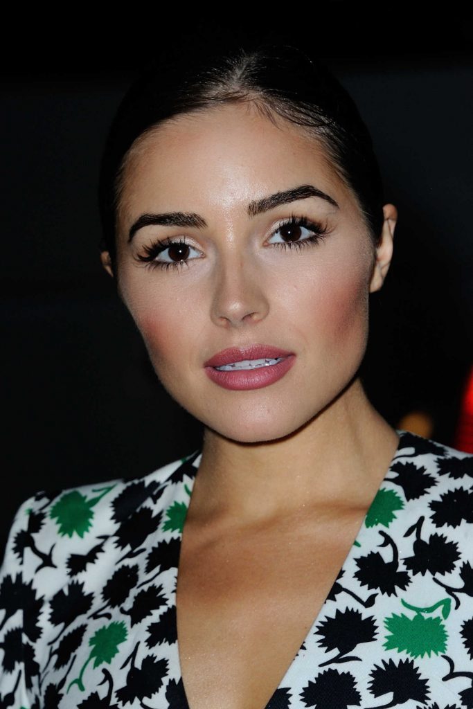 Olivia Culpo Arrives at the Show During the Paris Fashion Week-3