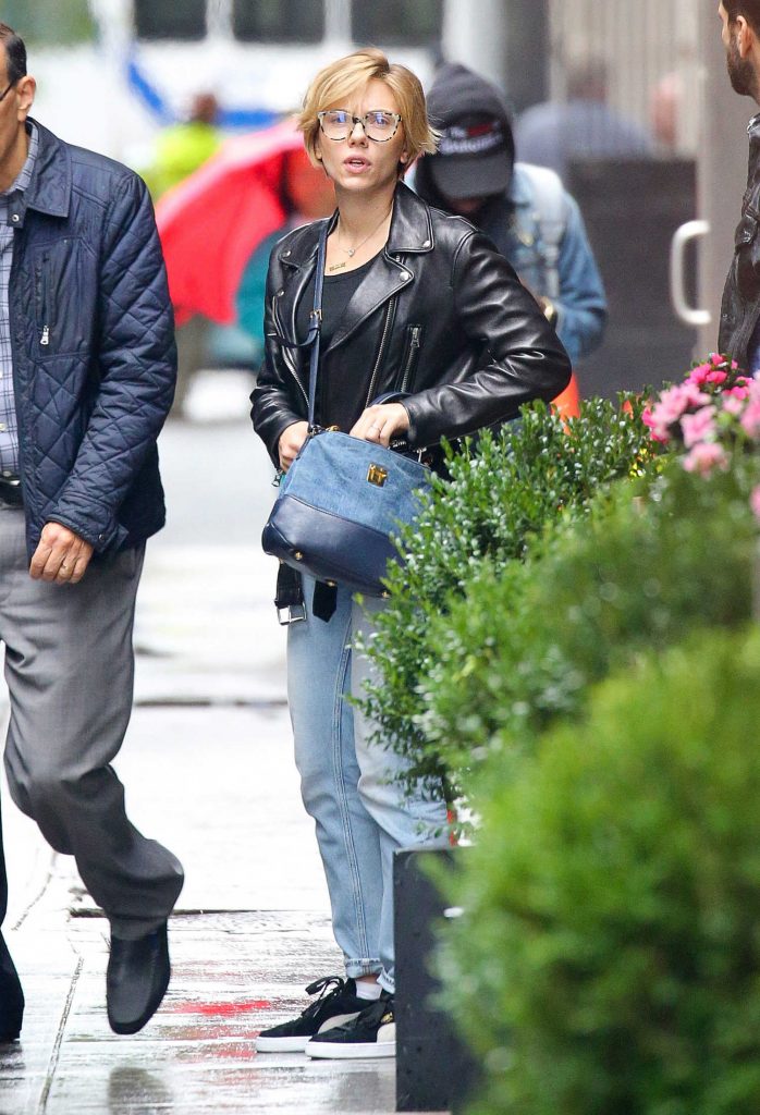 Scarlett Johansson Was Seen Out in New York City-4
