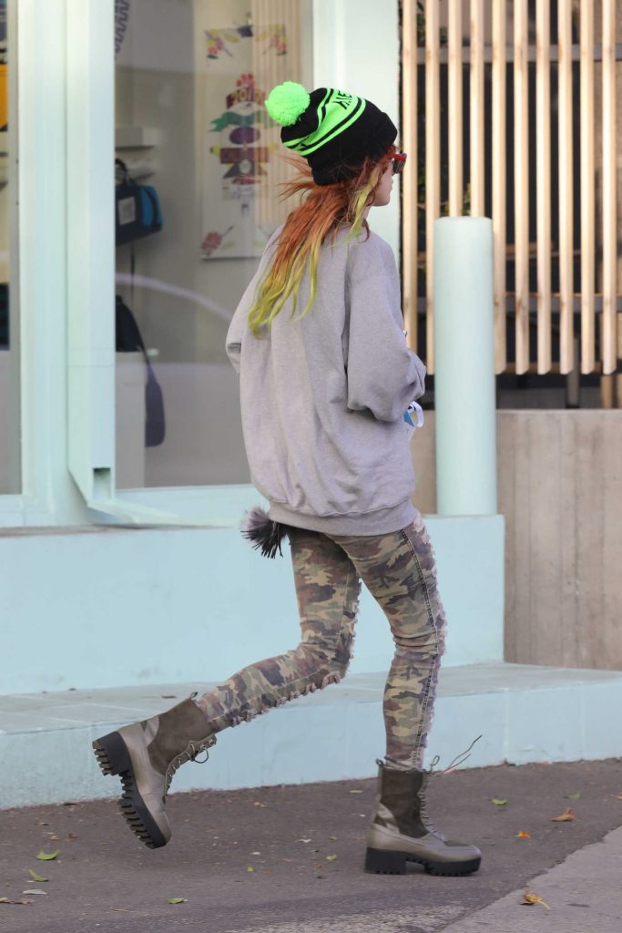 Bella Thorne Goes Shopping at Kate Somerville in West Hollywood-4