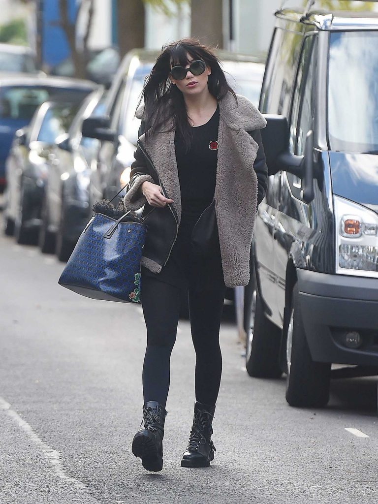 Daisy Lowe Was Spotted Out in London-4