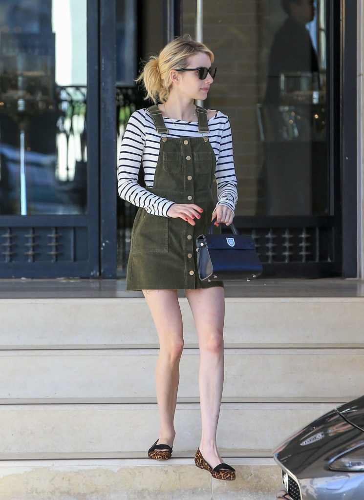 Emma Roberts Was Seen Out in Los Angeles, California-2