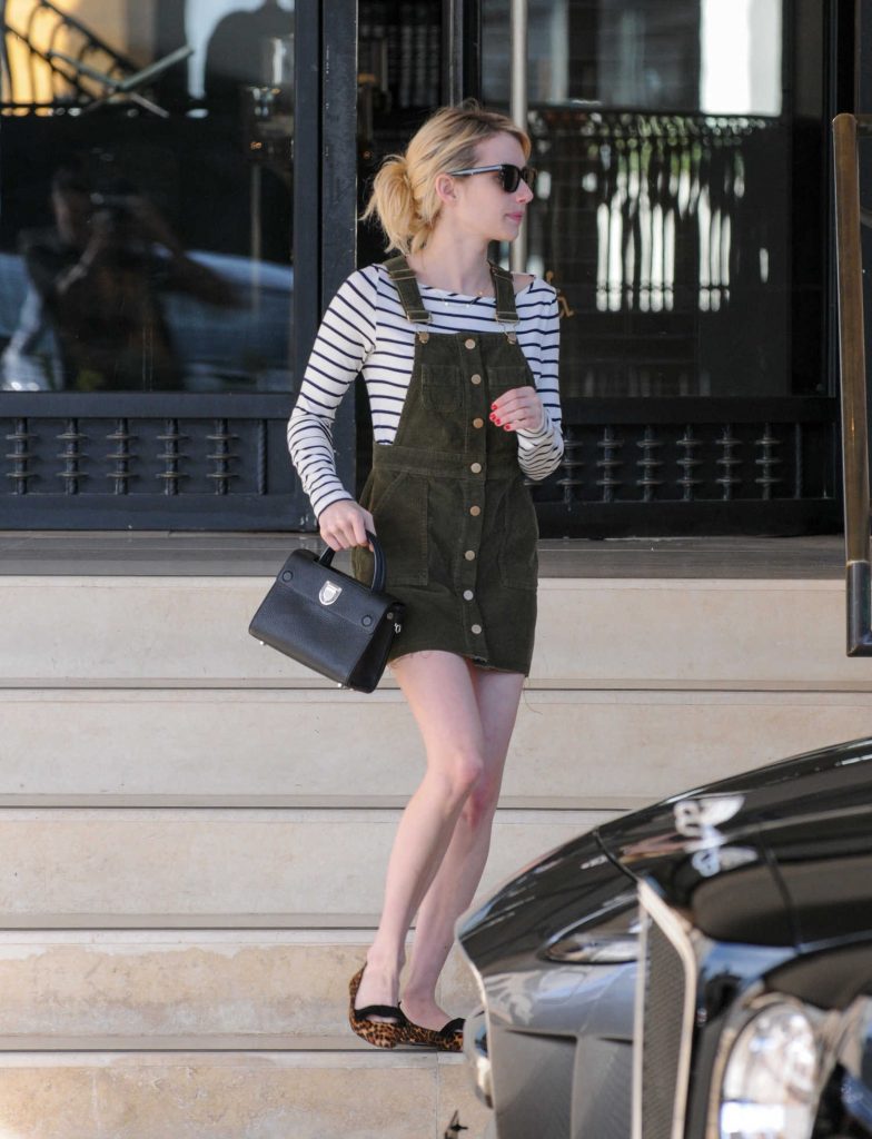 Emma Roberts Was Seen Out in Los Angeles, California-3