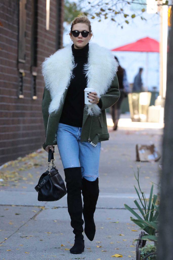 Karlie Kloss Was Seen Out in New York-1
