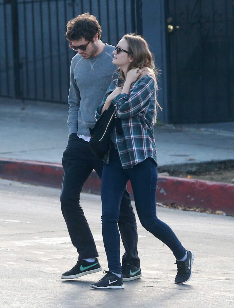 Leighton Meester and Adam Brody Out for Breakfast in Silverlake-2