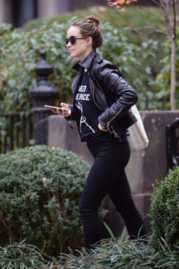 Olivia Wilde Was Seen Out in Brooklyn, New York City-4