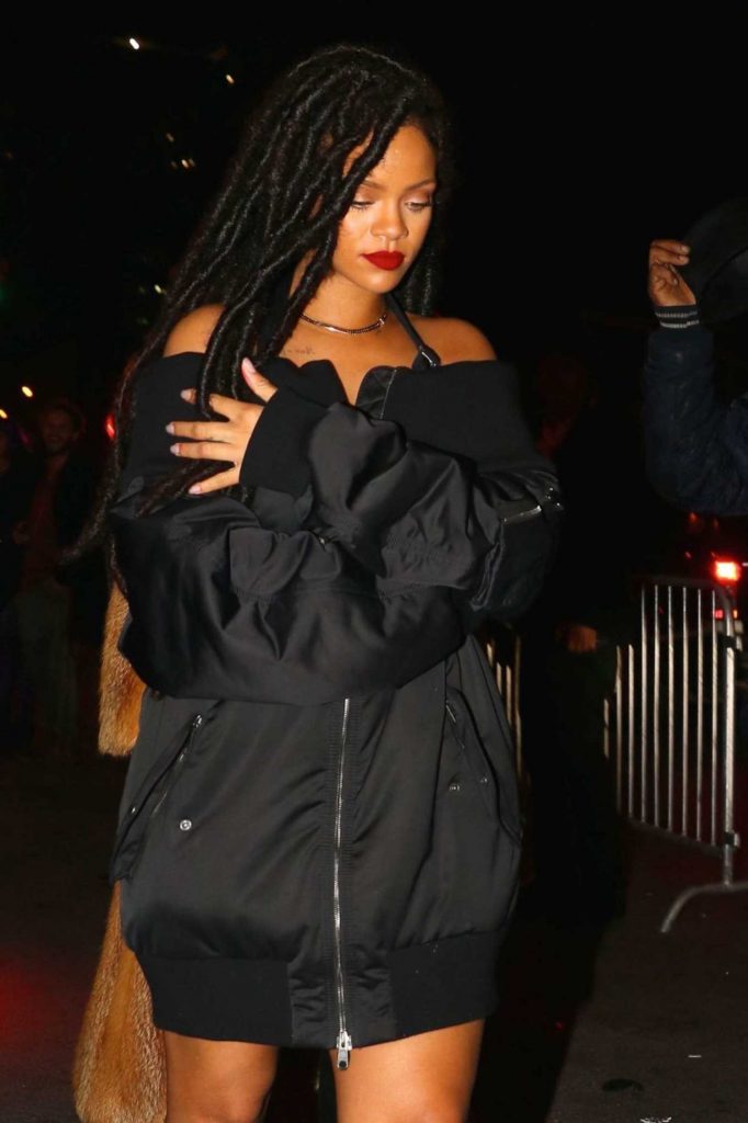 Rihanna Ninght Out in New York-1