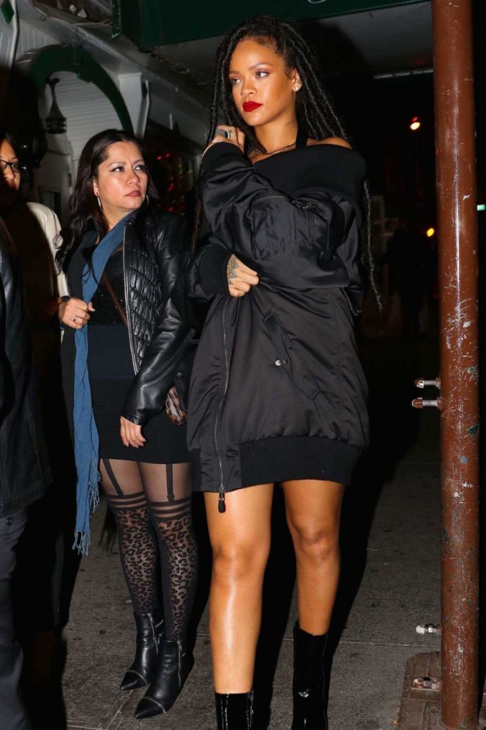 Rihanna Ninght Out in New York-4