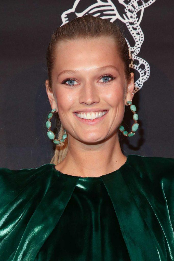 Toni Garrn at the Gabrielle's Angel Foundation for Cancer Research Angel Ball in New York-5