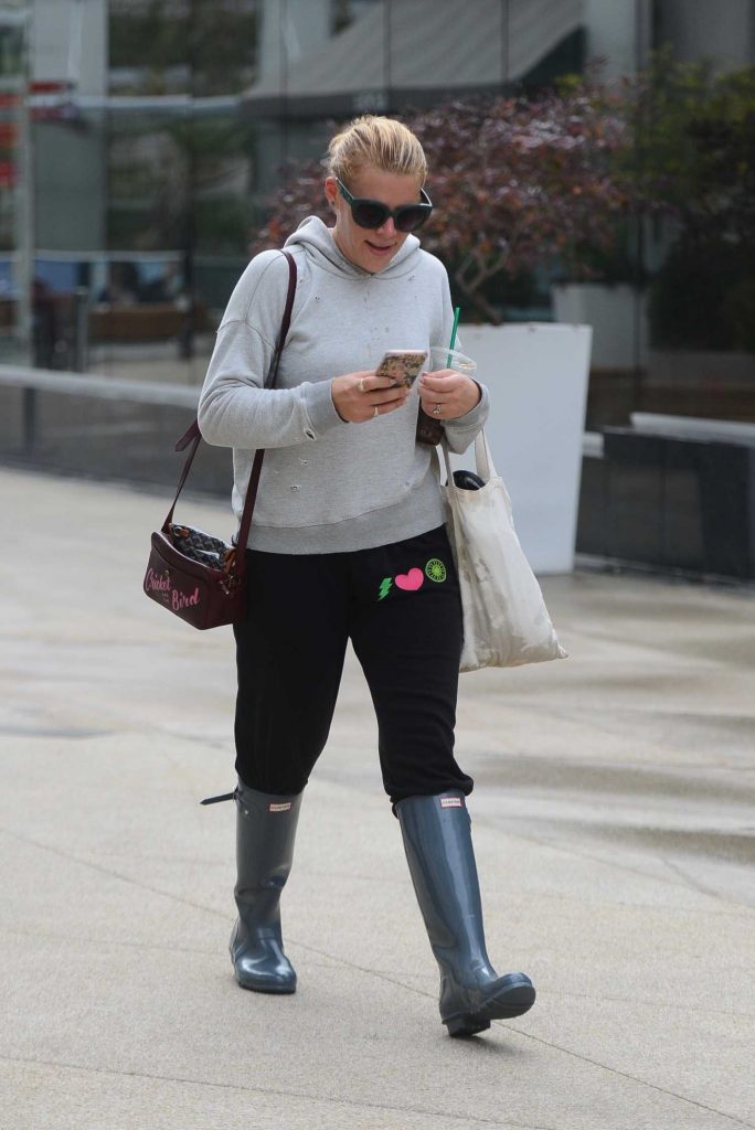 Busy Phillips Was Seen Out in Los Angeles-1