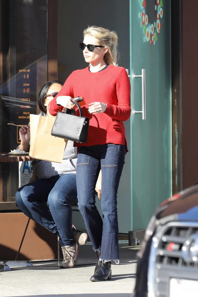 Emma Roberts Makes a Stop for Cupcakes in Beverly Hills-2