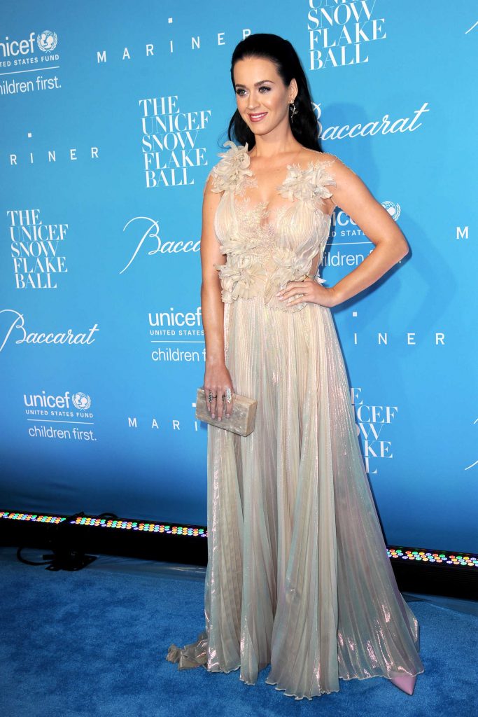 Katy Perry at UNICEF's 12th Annual Snowflake Ball in New York-3
