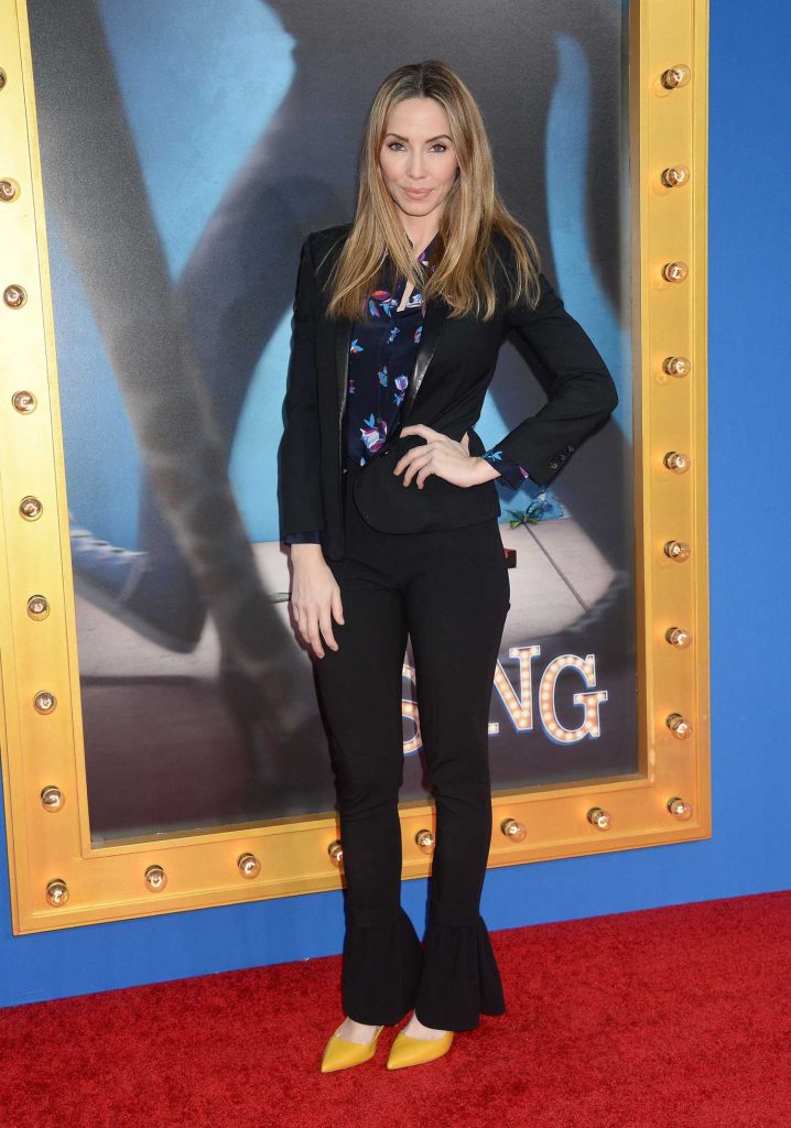 Whitney Cummings at the Sing Premiere in Los Angeles-1