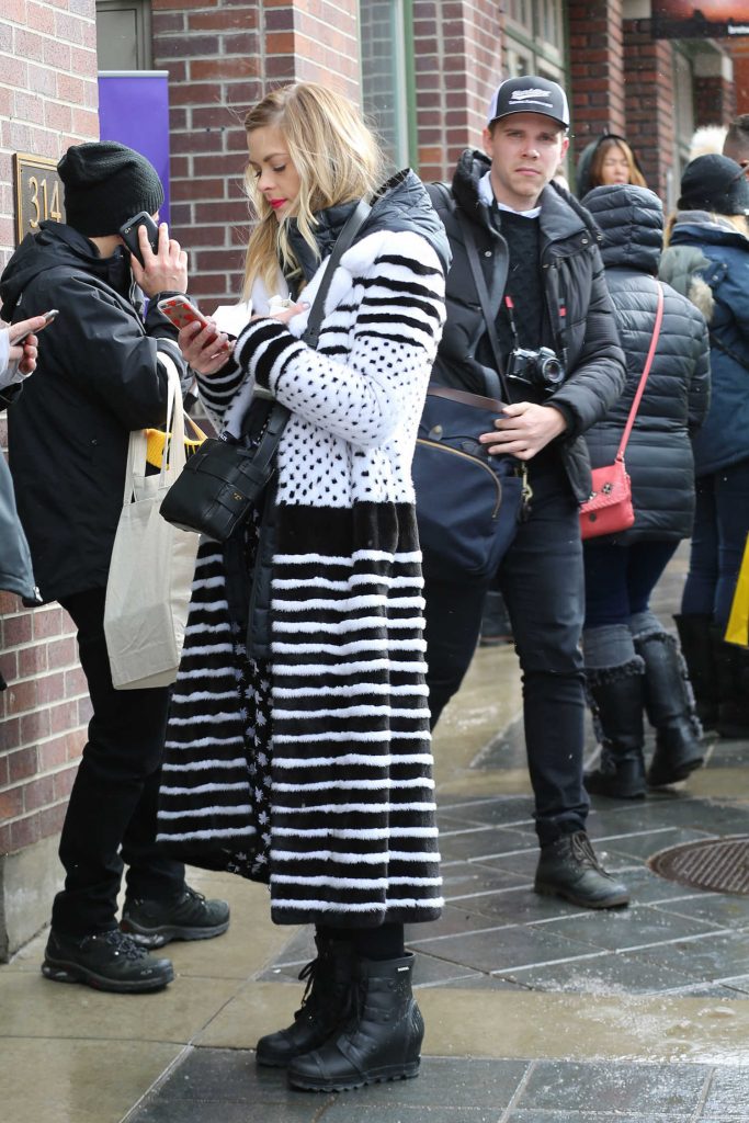 Jaime King Was Seen Out in Park City During Sundance Film Festival-3