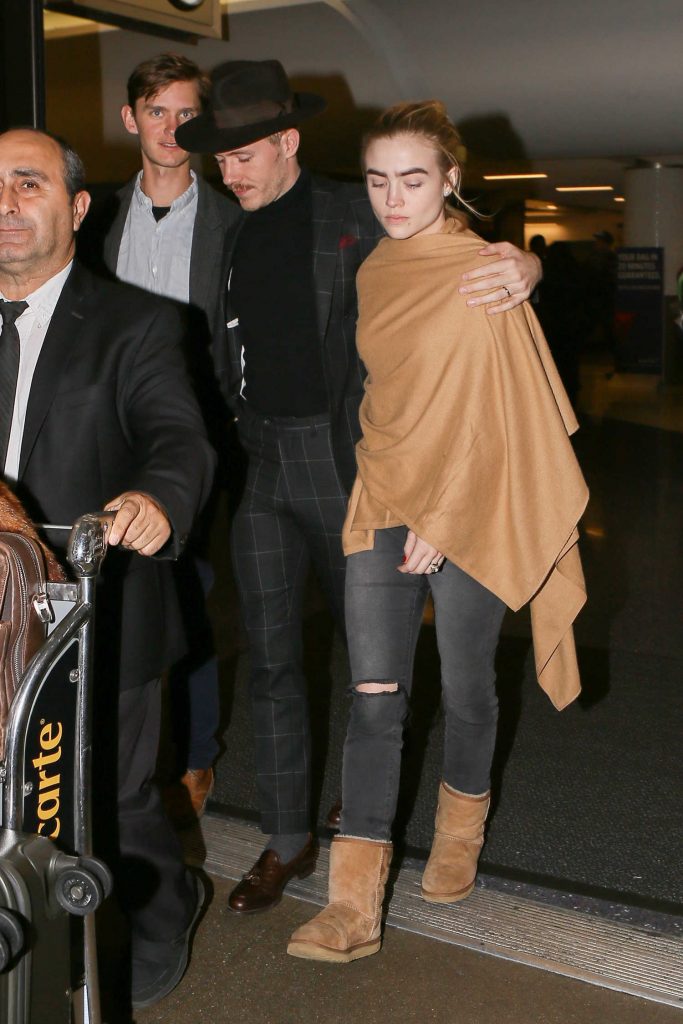 Maddie Hasson Arrives at LAX Airport in Los Angeles With Her Boyfriend-4