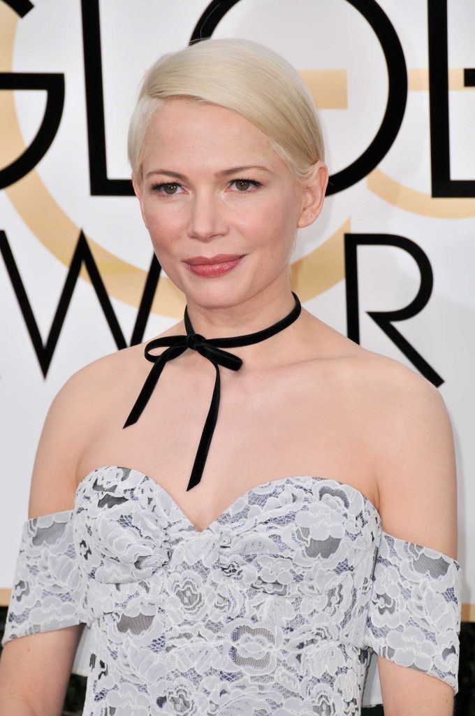 Michelle Williams at the 74th Annual Golden Globe Awards in Beverly Hills-4