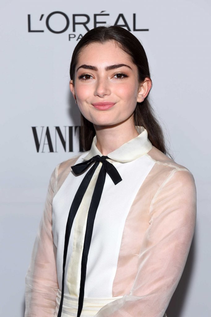 Emily Robinson at the Vanity Fair and L'Oreal Paris Toast to Young Hollywood at Delilah in West Hollywood-3