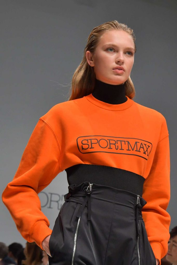 Romee Strijd at the Sportmax Show During the Milan Fashion Week-3