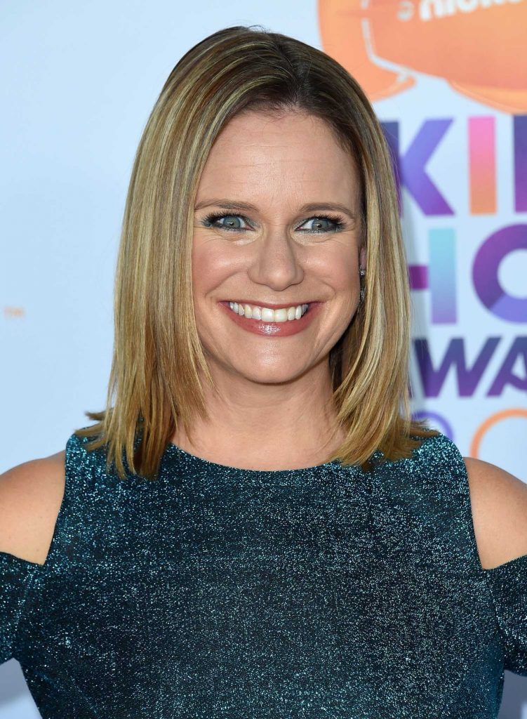 Andrea Barber at the 2017 Nickelodeon Kids' Choice Awards in Los Angeles-5