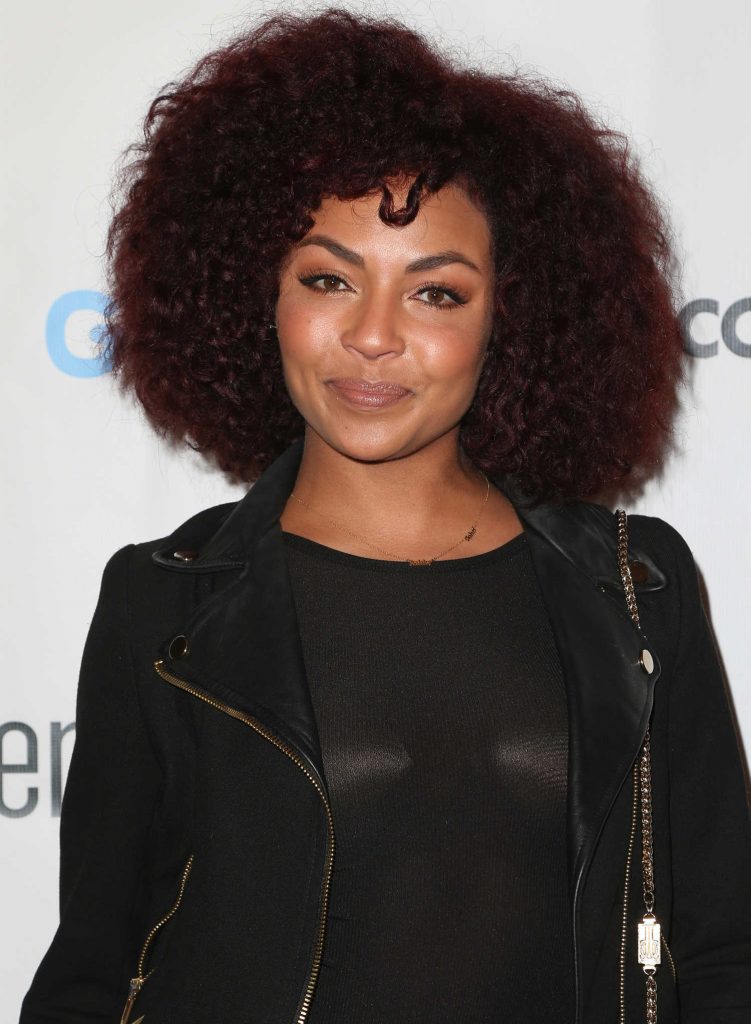 Ashley Everett at a Night of Generosity Celebrating World Water Day in Los Angeles-4