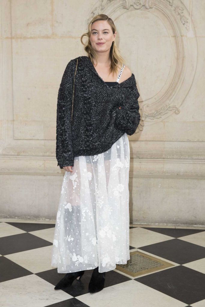 Camille Rowe at the Christian Dior Show During the Paris Fashion Week-1