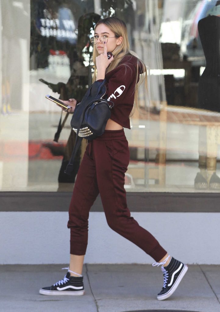 Nicola Peltz Was Seen Out in Beverly Hills-2
