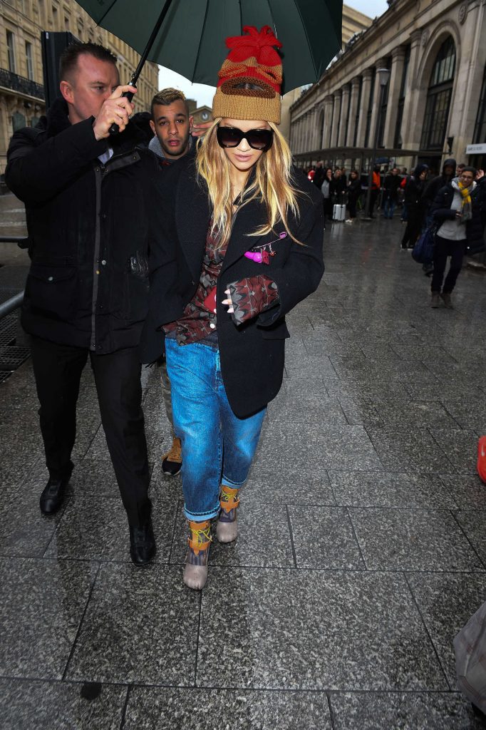 Rita Ora Arrives at Gare du Nord Station in Paris-3