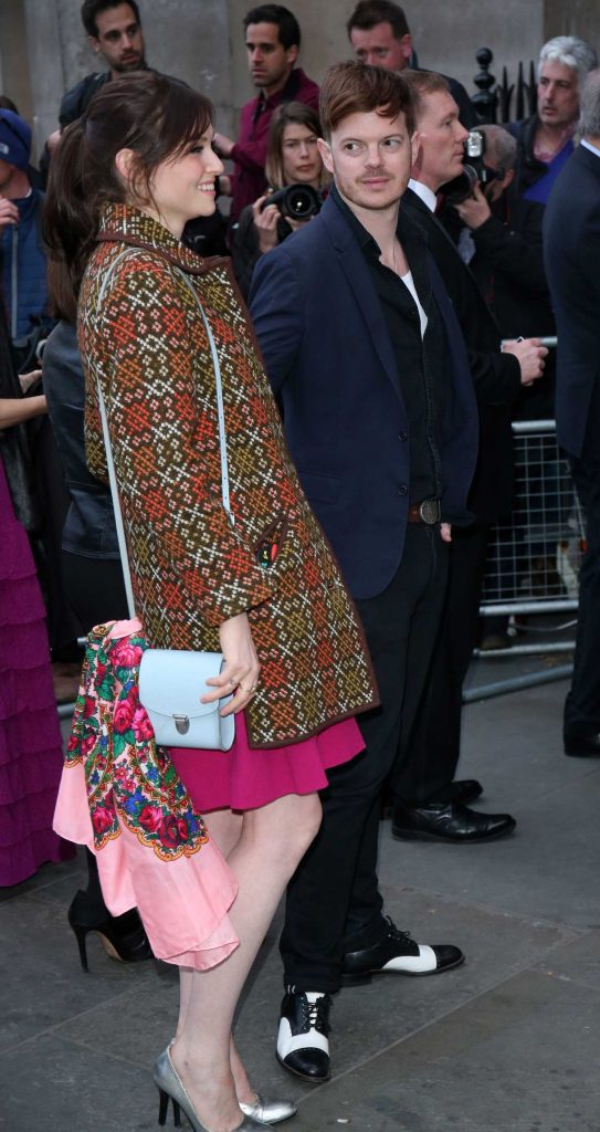 Sophie Ellis-Bextor Arrives at the Portrait Gala Fundraising Dinner in London-4