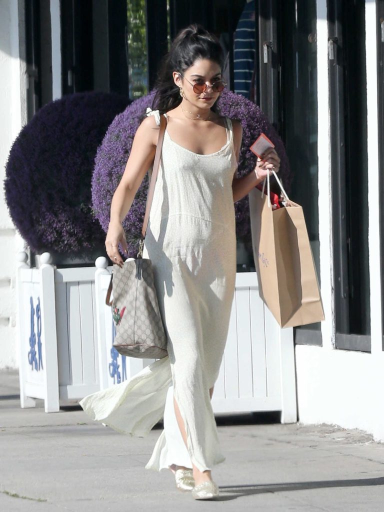 Vanessa Hudgens Does Some Shopping in Hollywood-1