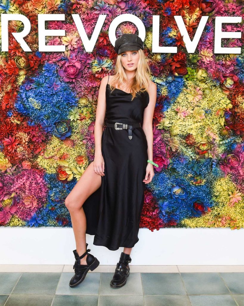 Elsa Hosk Attends the REVOLVE Desert House During the Coachella Valley Music and Arts Festival in Palm Springs-1