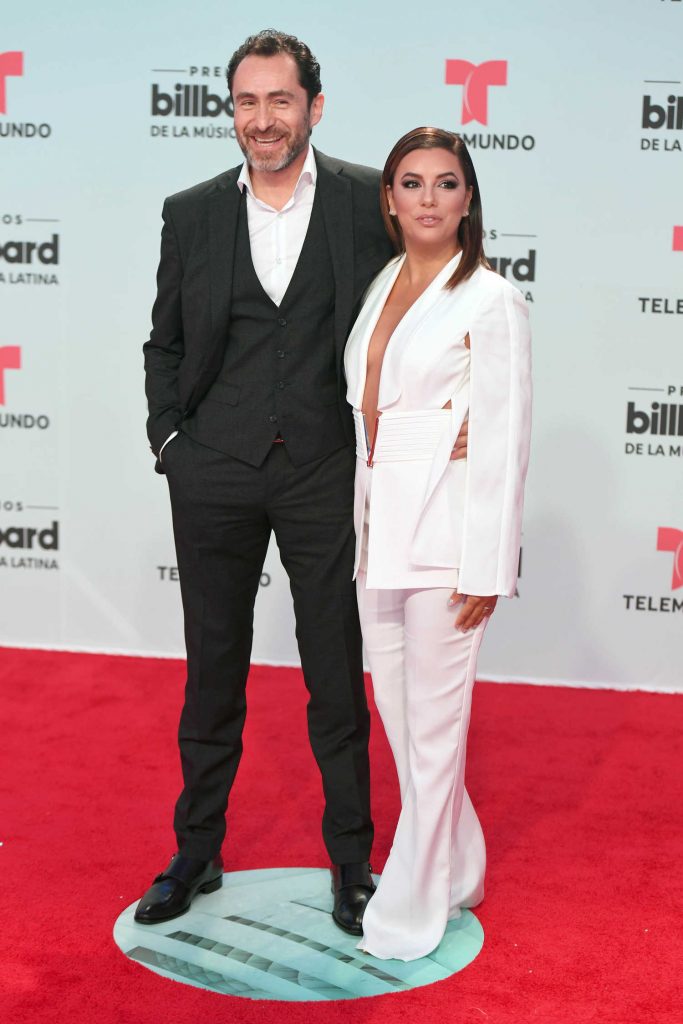Eva Longoria at 2017 Billboard Latin Music Awards in Miami-3