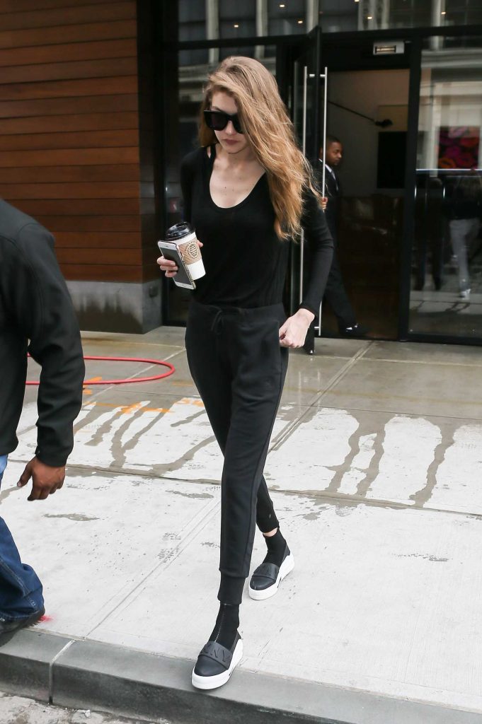 Gigi Hadid Heads to the Gym in NYC-2
