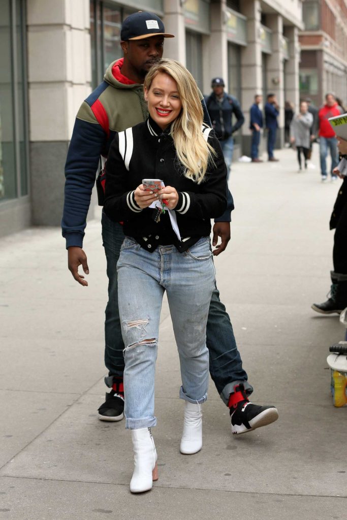 Hilary Duff Walks to the Set of Younger in New York-5