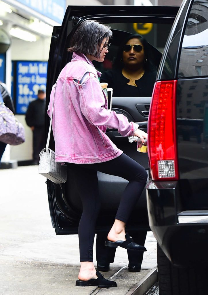 Lucy Hale Leaves a Starbucks in Midtown-4