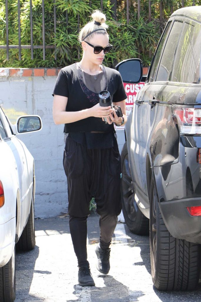 Peta Murgatroyd Was Seen Out in Los Angeles-4