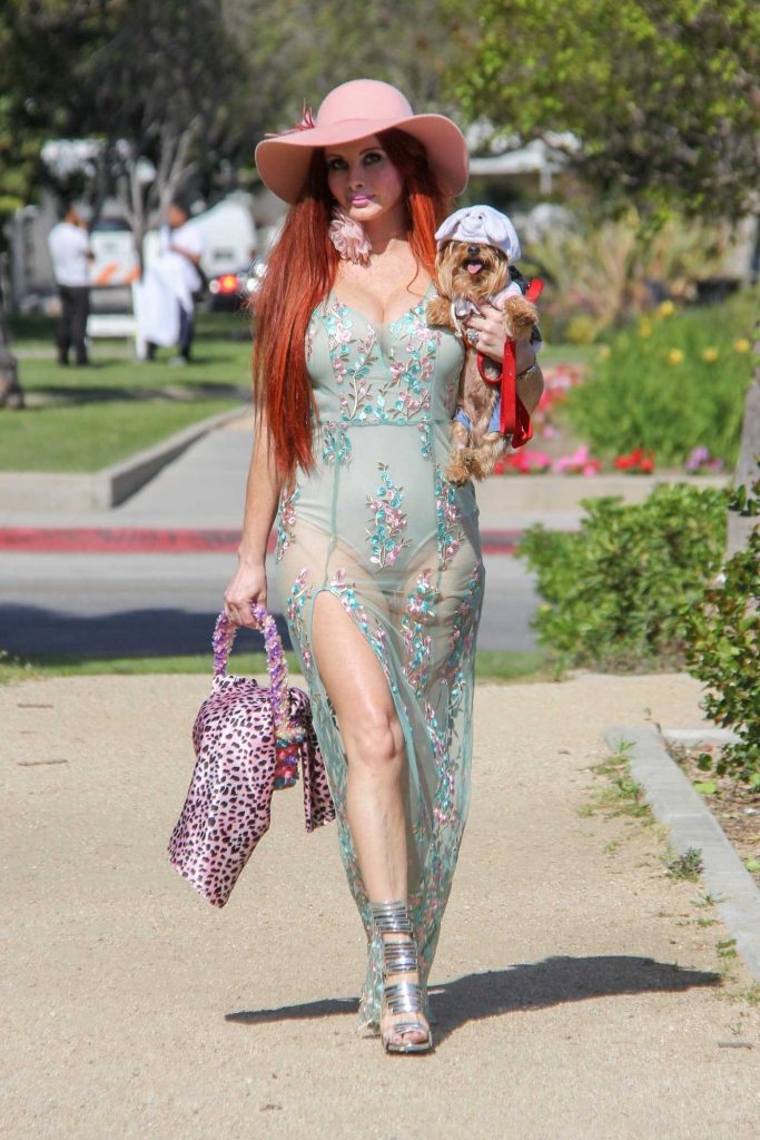Phoebe Price Takes Her Dog to the Bunny House at the Grove in Hollywood-2