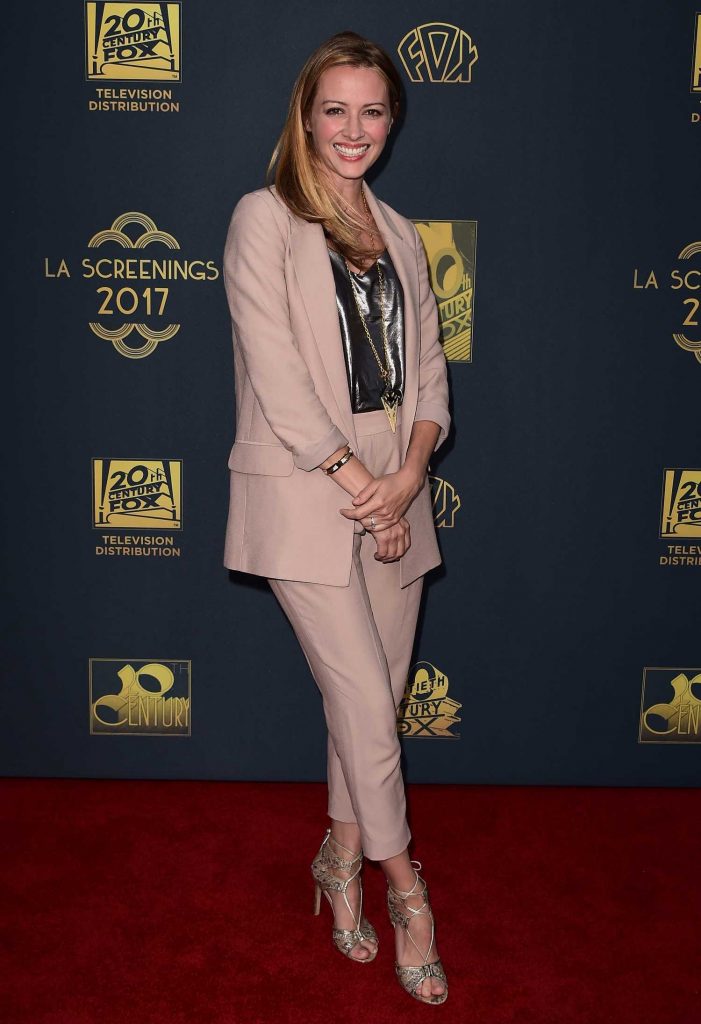 Amy Acker at the Twentieth Century Fox Television Los Angeles Screening Gala-1