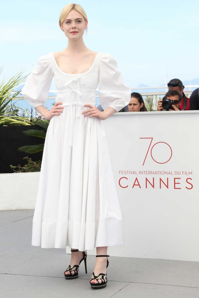Elle Fanning at The Beguiled Photocall During the 70th Annual Cannes Film Festival in France-2