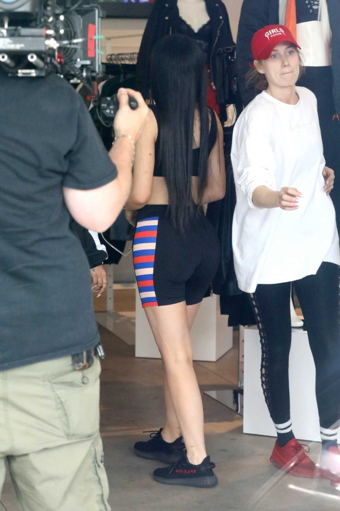 Kylie Jenner Shops in West Hollywood-2