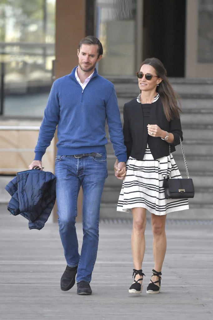 Pippa Middleton Was Seen Out in Sydney-1