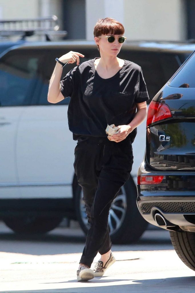 Rooney Mara Was Seen Out in West Hollywood-1