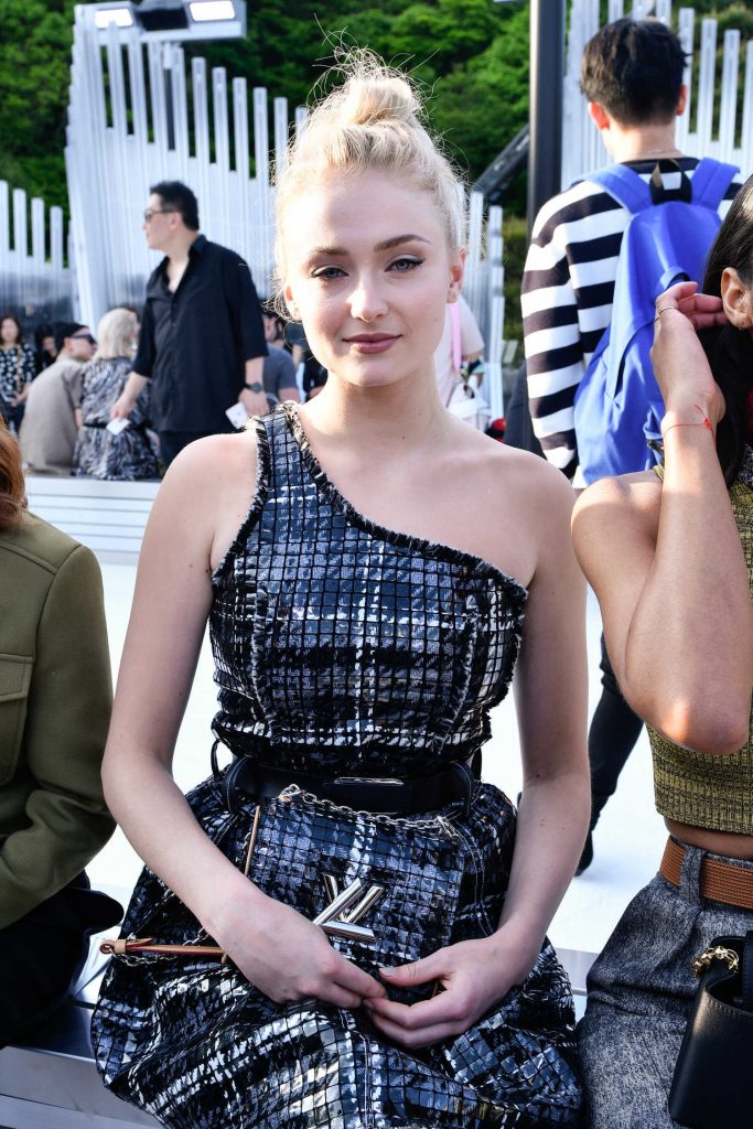 Sophie Turner Attends the Louis Vuitton 2018 Cruise Collection at the Miho Museum in Kiko-1