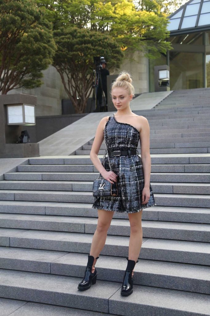 Sophie Turner Attends the Louis Vuitton 2018 Cruise Collection at the Miho Museum in Kiko-3