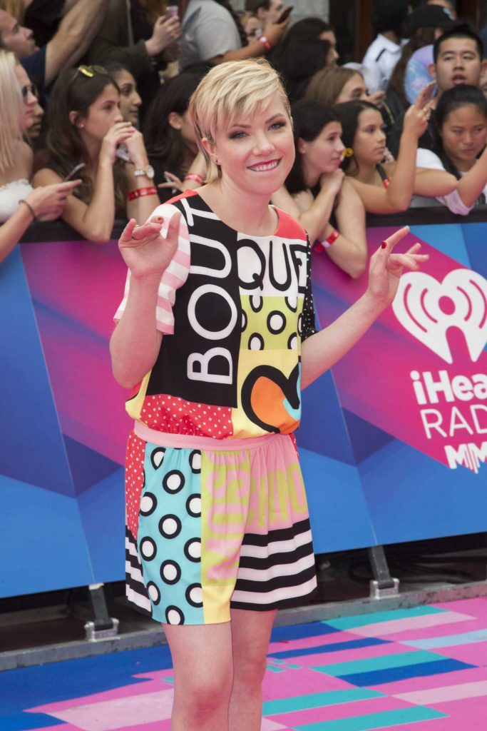 Carly Rae Jepsen Arrives at the iHeartRadio MuchMusic Video Awards in Toronto-4
