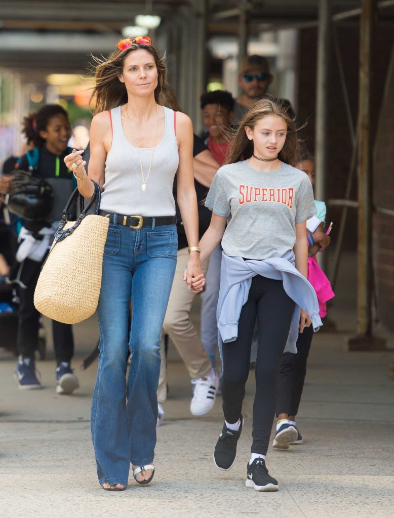 Heidi Klum Was Seen at the Hudson River Park in New York-4